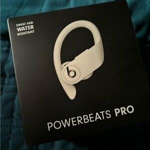💯% Authentic Powerbeats Pro Earphones!